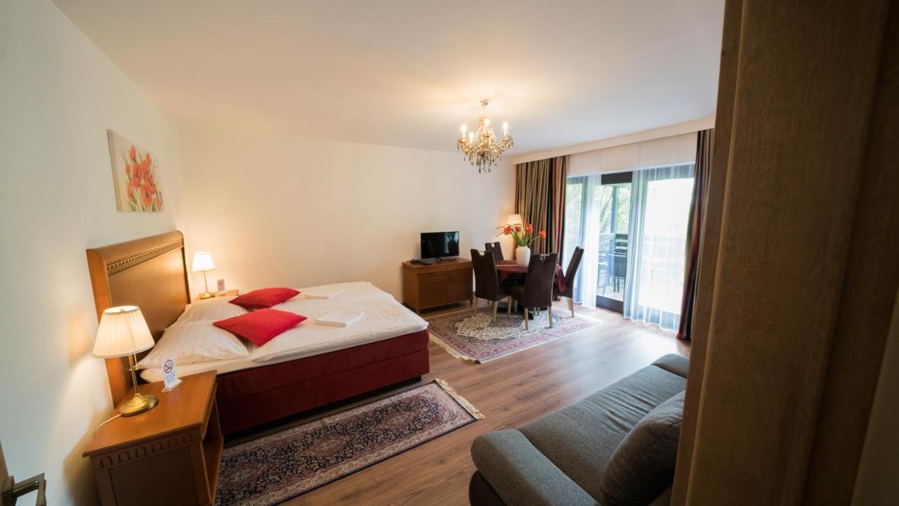 Aurelius Pension Baden bei Wien Zewnętrze zdjęcie